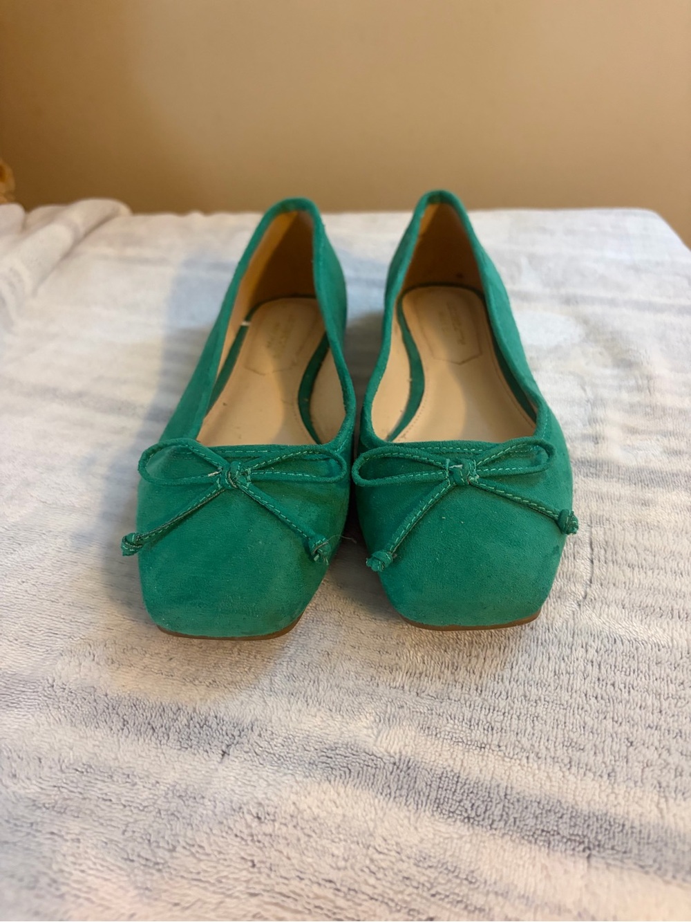 Liz Claiborne Teal Suede Square-Toe Ballet Flats with Bow